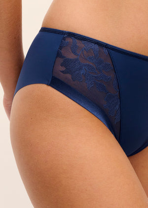 Illusion Brief in Navy