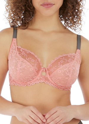 Offbeat Underwire Plunge Bra in Rosehip