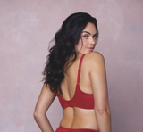 Back Appeal Underwire Bra in Regina Red