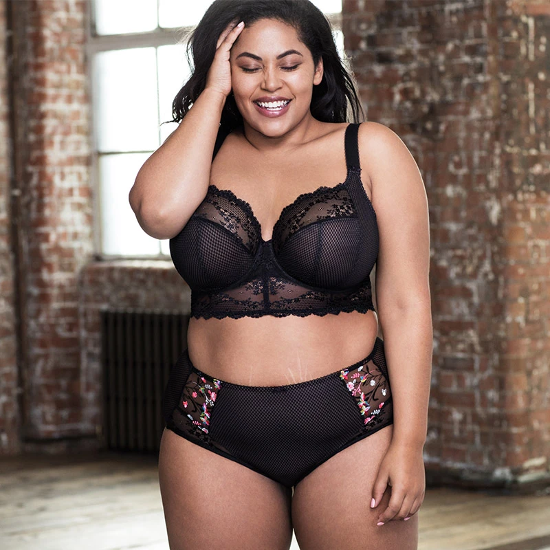 https://lizaclifford.com/cdn/shop/products/charley-under-wire-bralette_lifestyle_1024x1024.png?v=1592914937